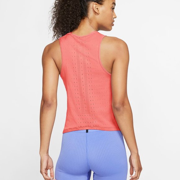 Nike AeroSwift Running Singlet - Picture 5 of 6